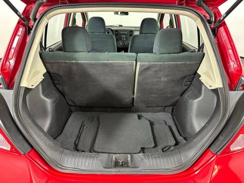 Used 2012 Nissan Versa 1.8 S w/ Plus Pkg FWD image 19