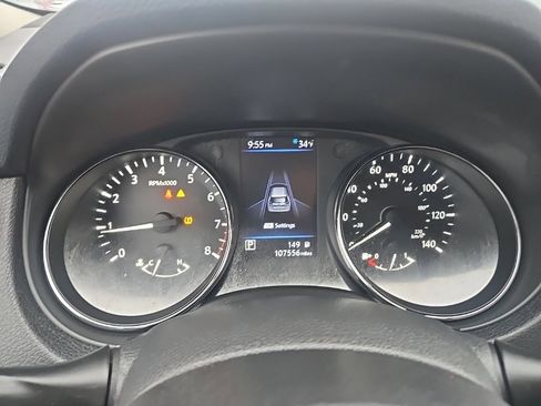 Used 2019 Nissan Rogue S w/ Special Edition Package image 12