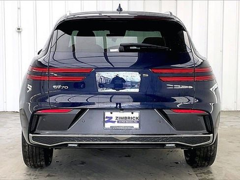 New 2026 Genesis GV70 2.5T Select image 4