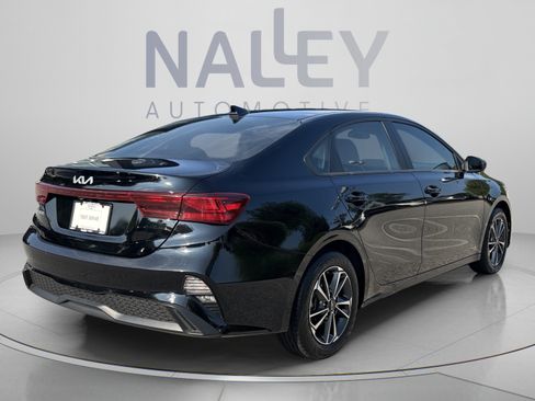 Used 2024 Kia Forte LXS FWD image 5