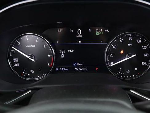 Used 2022 Buick Envision Essence w/ Safety Package FWD image 21