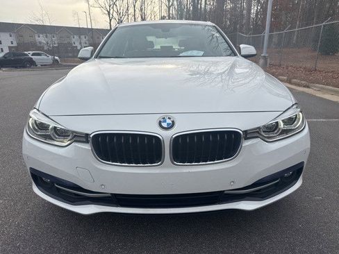 Used 2017 BMW 330i Sedan image 2