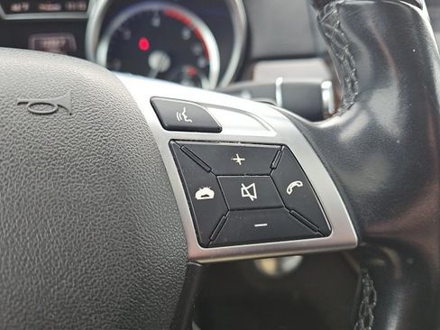 Used 2013 Mercedes-Benz ML 350 BlueTEC 4MATIC image 23