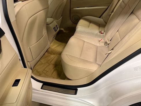Used 2014 Lexus ES 350 w/ Luxury Package FWD image 47