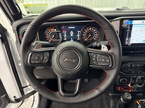 New 2026 Jeep Wrangler Unlimited Rubicon 392 w/ Quick Order Package 27X Moab AWD/4WD image 20