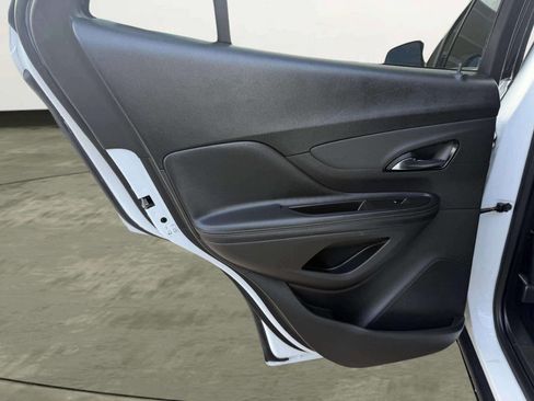 Used 2019 Buick Encore Preferred image 17