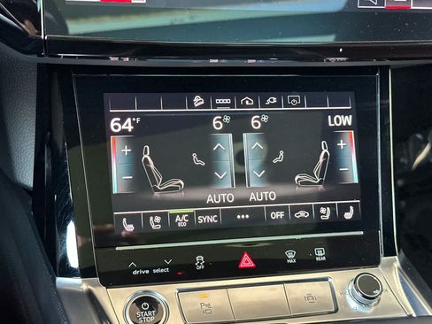 Used 2025 Audi Q5 Premium w/ Convenience Package AWD/4WD image 21