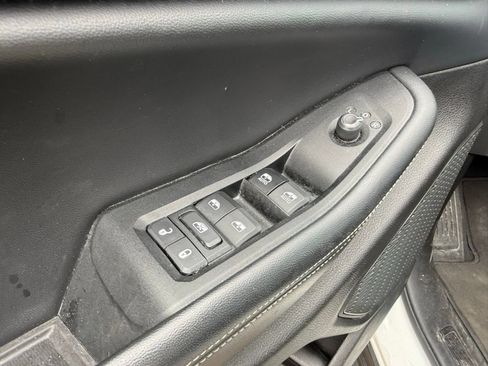 Used 2024 Jeep Grand Cherokee Altitude AWD/4WD image 31