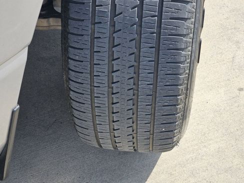 Used 2024 RAM 1500 Lone Star image 13