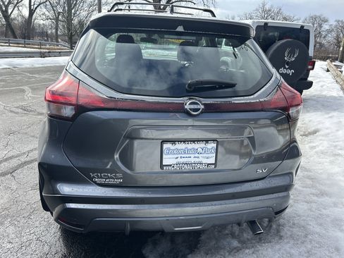 Used 2023 Nissan Kicks SV w/ Exterior Package image 7