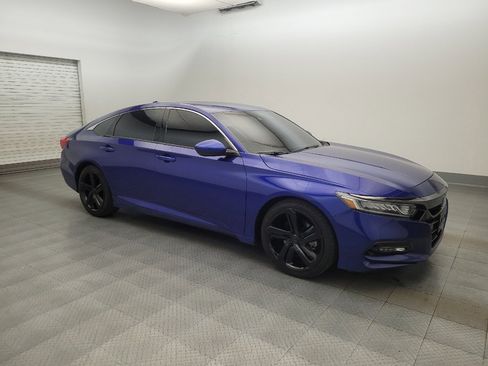 Used 2018 Honda Accord Sport image 11