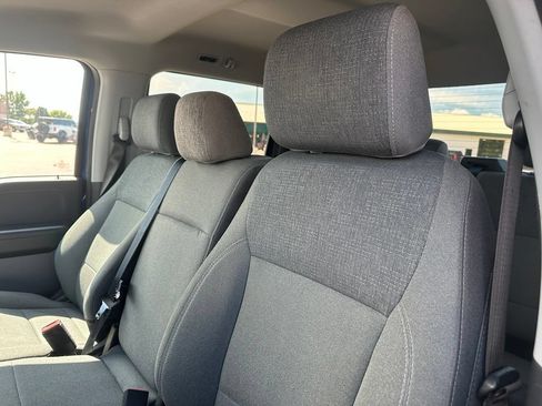 Used 2024 Ford F150 XLT AWD/4WD image 3