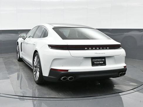 New 2026 Porsche Panamera image 3