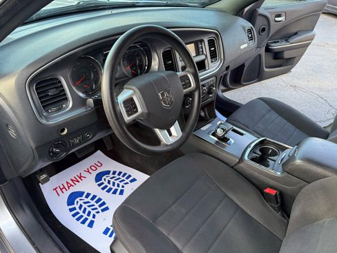 Used 2014 Dodge Charger SE image 22