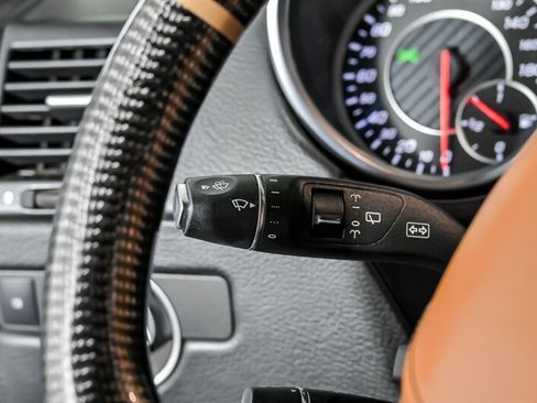 Used 2016 Mercedes-Benz G 63 AMG 4MATIC image 25
