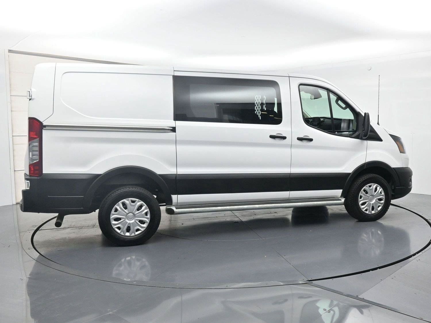Used 2025 Ford Transit 250 Low Roof w/ Exterior Upgrade Package RWD image 14