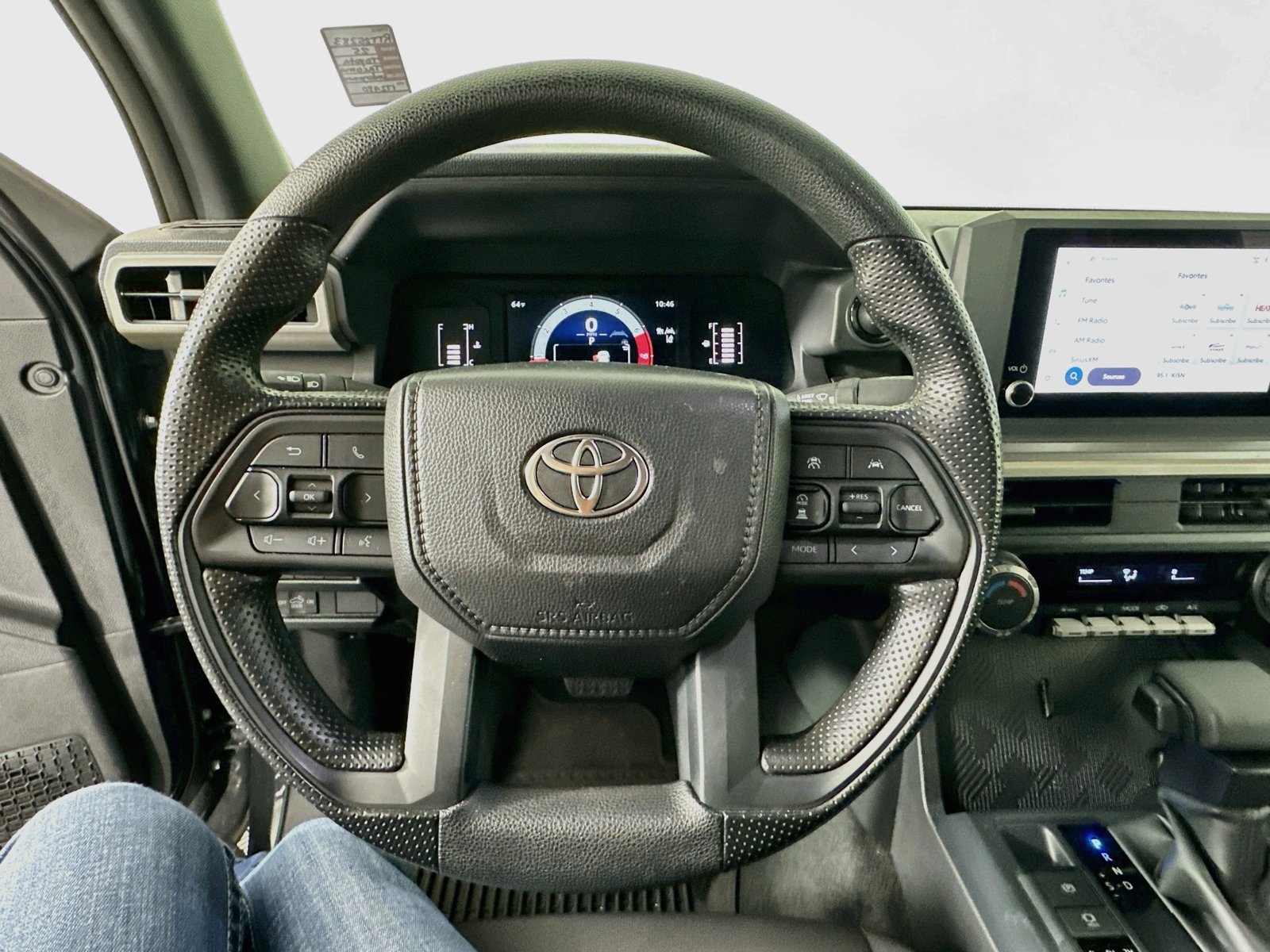 Certified 2025 Toyota Tacoma SR5 AWD/4WD image 11