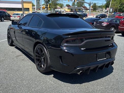 Used 2019 Dodge Charger Scat Pack w/ Daytona Edition Group RWD image 4