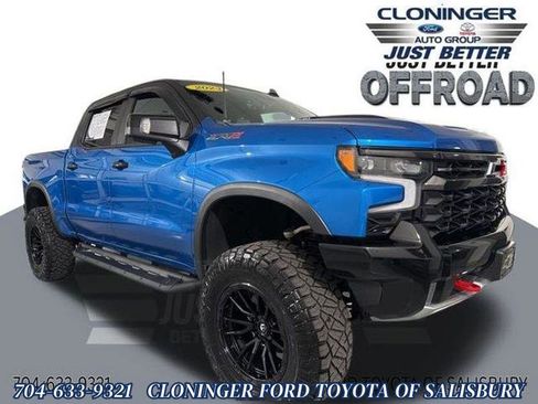 Used 2023 Chevrolet Silverado 1500 ZR2 image 1