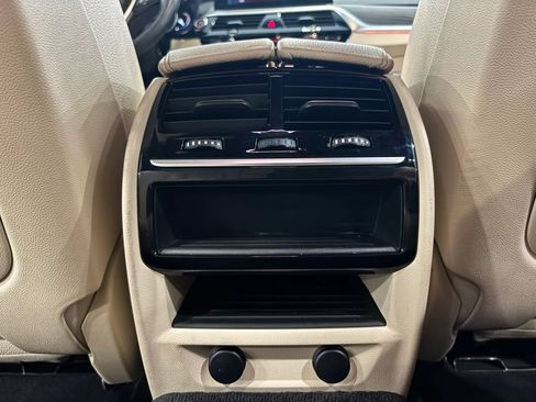 Used 2018 BMW 530i RWD image 24