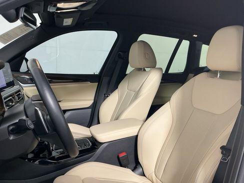 Certified 2024 BMW X3 xDrive30i w/ Premium Package image 22