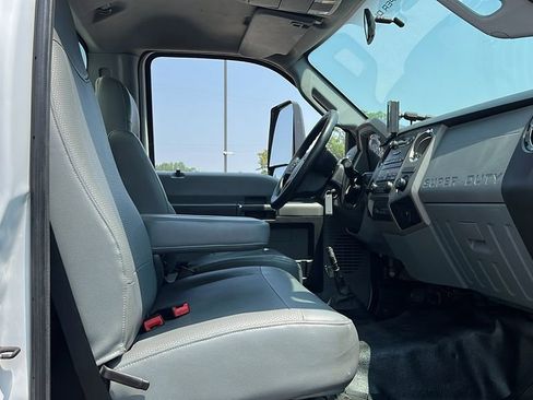 Used 2017 Ford F650 2WD Regular Cab Super Duty image 26