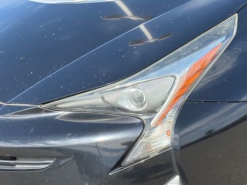 Used 2017 Toyota Prius Three Touring w/ Carpet Mat Package FWD image 14