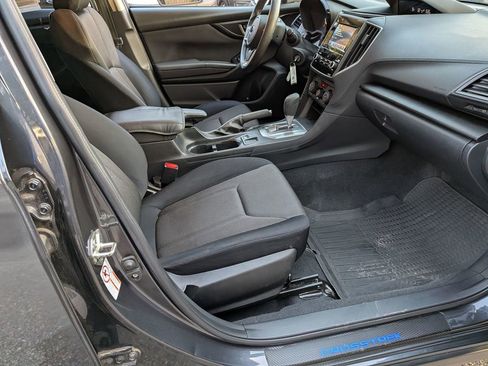 Used 2019 Subaru Crosstrek 2.0i w/ Eyesight System image 33