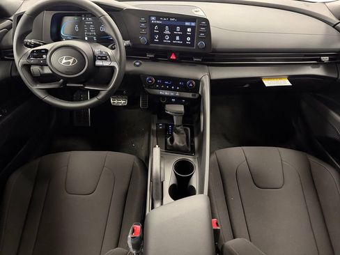 Certified 2026 Hyundai Elantra Sport image 15