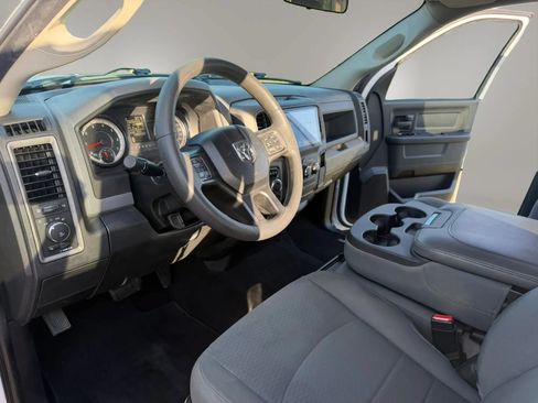Used 2018 RAM 1500 Express w/ Express Value Package RWD image 11