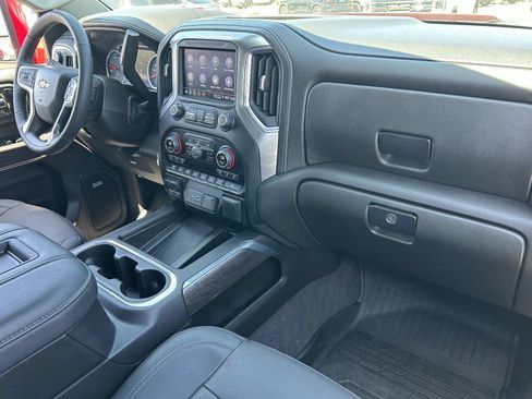 Certified 2022 Chevrolet Silverado 2500 LTZ w/ LTZ Premium Package AWD/4WD image 13