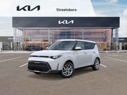 New 2025 Kia Soul LX
