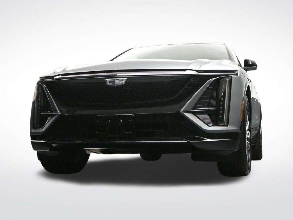 Certified 2026 Cadillac Lyriq Sport AWD/4WD image 31