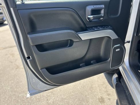 Used 2017 Chevrolet Silverado 1500 LTZ Z71 w/ LTZ Plus Package AWD/4WD image 10