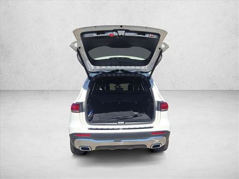 Certified 2023 Mercedes-Benz GLB 250 image 6