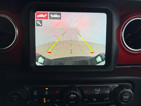 Used 2021 Jeep Gladiator Rubicon image 21