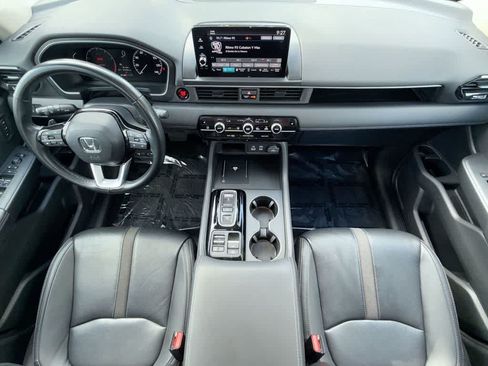 Used 2025 Honda Pilot EX-L image 24