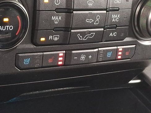 Used 2017 Ford F150 Raptor w/ Equipment Group 802A Luxury image 26