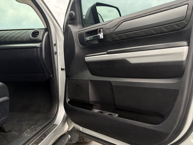 Used 2021 Toyota Tundra Platinum AWD/4WD image 16