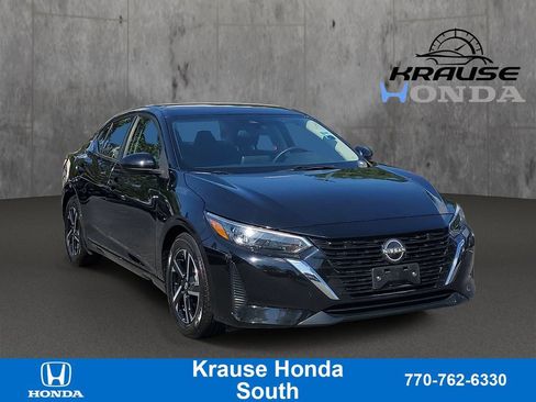 Used 2024 Nissan Sentra SV FWD image 1