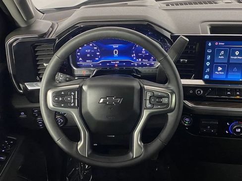 Certified 2025 Chevrolet Silverado 1500 RST w/ Z71 Off-Road Package AWD/4WD image 17