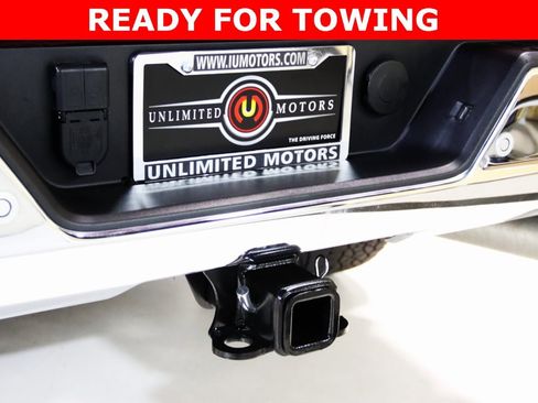 Used 2025 GMC Sierra 3500 SLT w/ SLT Premium Package image 15