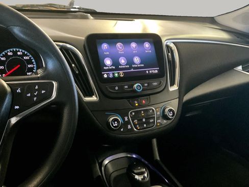Used 2020 Chevrolet Malibu LT FWD image 6