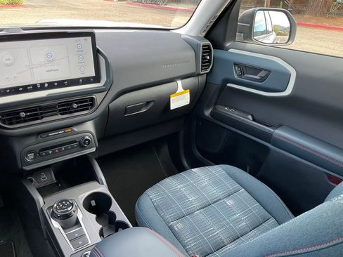 New 2025 Ford Bronco Sport Heritage w/ Convenience Package image 51