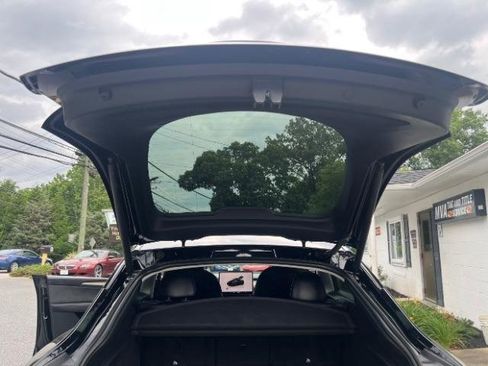Used 2023 Tesla Model Y Long Range AWD/4WD image 18