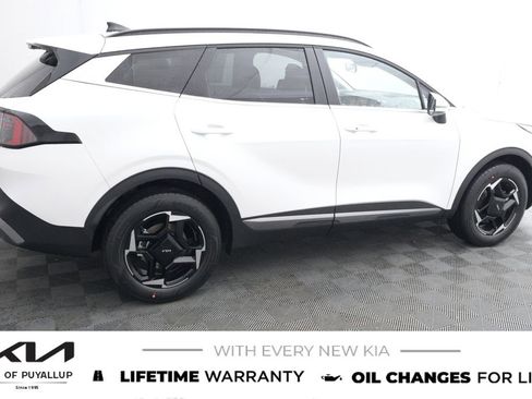 New 2026 Kia Sportage EX image 4
