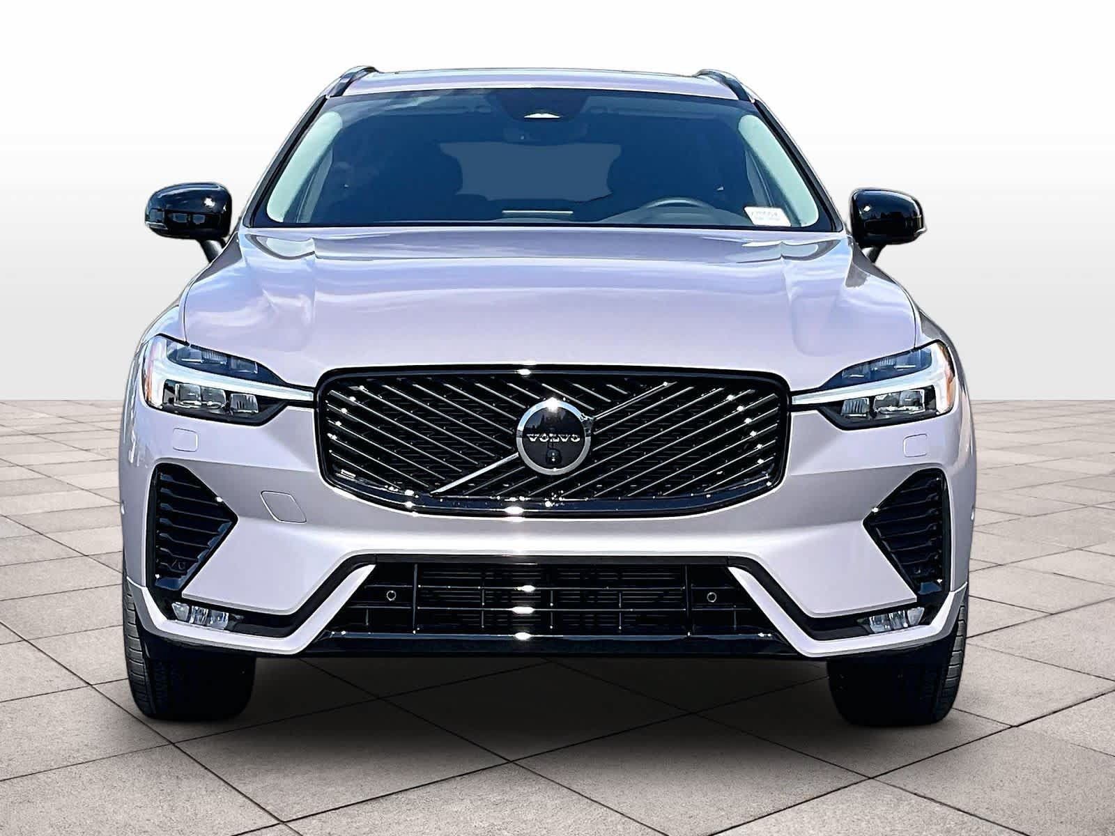 New 2027 Volvo XC60 B5 Plus AWD/4WD image 5