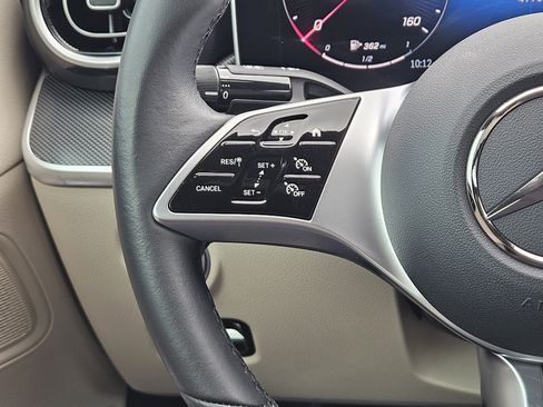 Certified 2025 Mercedes-Benz C 300 Sedan image 27