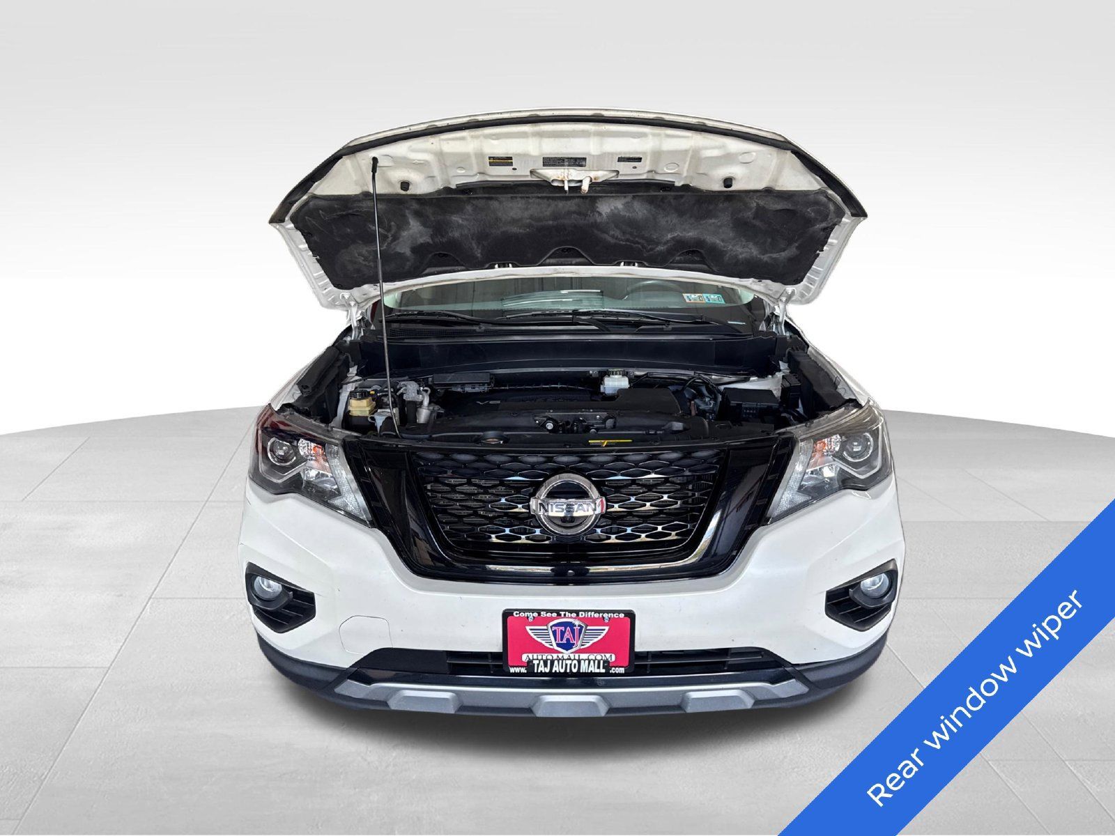 Used 2020 Nissan Pathfinder SL AWD/4WD image 11