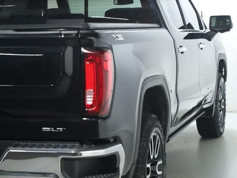 Used 2023 GMC Sierra 1500 SLT w/ SLT Premium Package AWD/4WD image 46